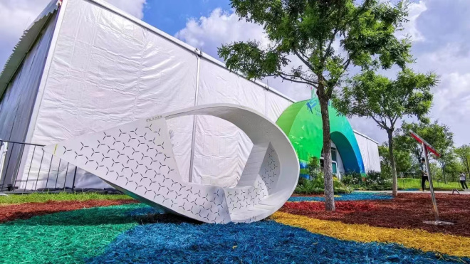 《太陽能搖搖椅》 參展北京科技展